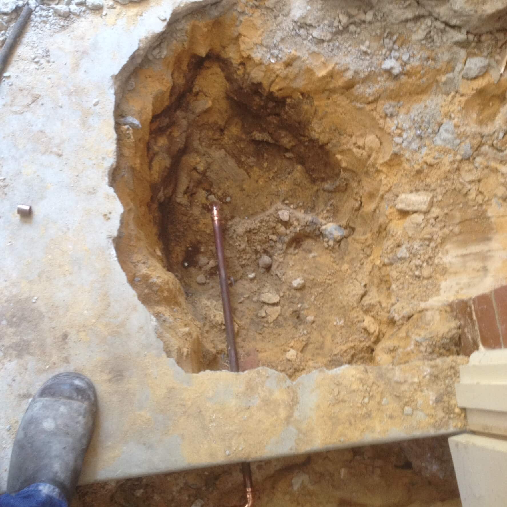 Everyday Plumbers Residential Bursts and Leak Detection Plumber - Copper Pipe Repair 0351